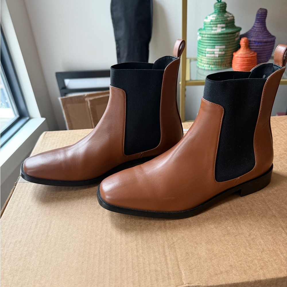 Everlane Square Toe Italian Leather Chelsea Boot Brown Chestnut 10 NWB
